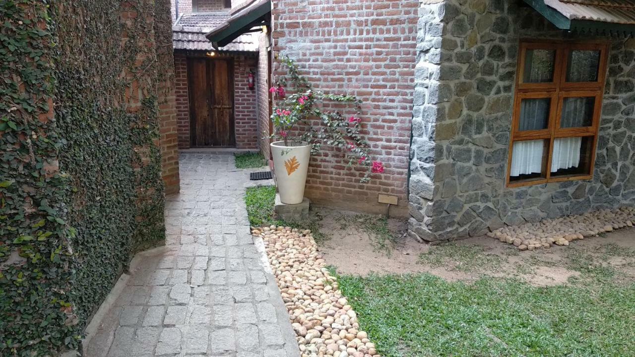 テッカディ Wildernest Bed & Breakfast エクステリア 写真